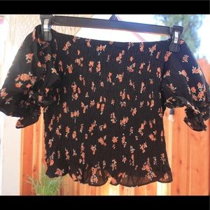 Off shoulder crop top